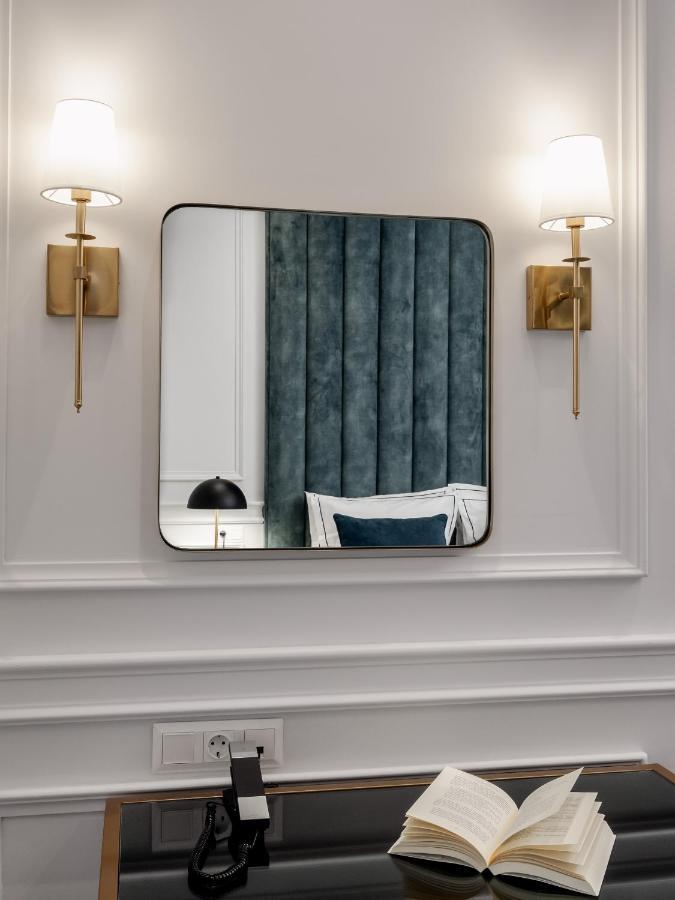 Praxitelous Luxury Suites Афины Экстерьер фото