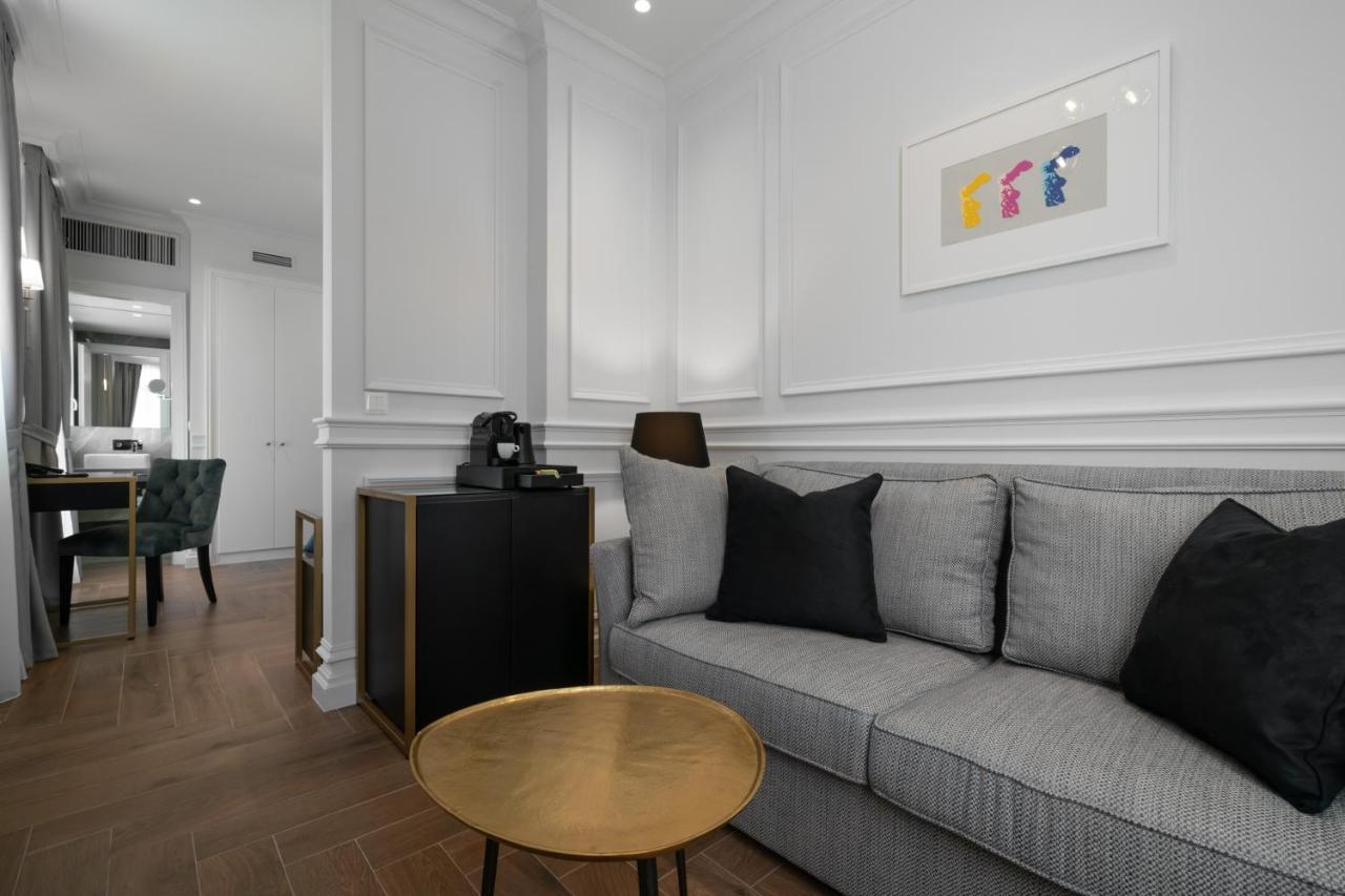 Praxitelous Luxury Suites Афины Экстерьер фото