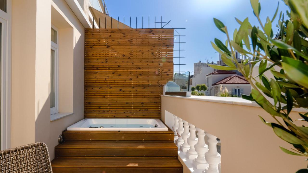 Praxitelous Luxury Suites Афины Экстерьер фото